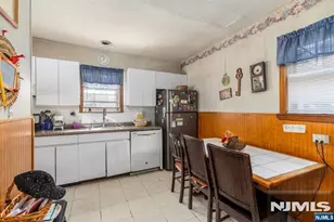 544 Highridge Ave, Cliffside Park, NJ 07010 - Photo 27