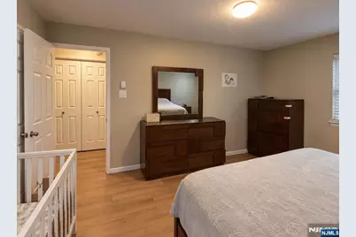 76 E Maple Street, Teaneck Township, NJ 07666 - Photo 11