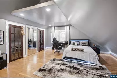 351 W Griggs Avenue, Teaneck Township, NJ 07666 - Photo 33