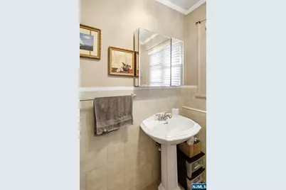 351 W Griggs Avenue, Teaneck Township, NJ 07666 - Photo 29