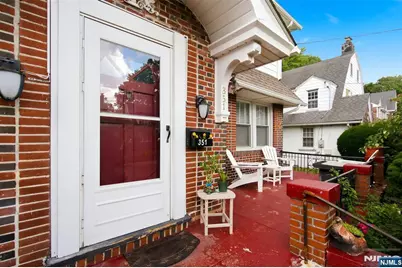 351 W Griggs Avenue, Teaneck Township, NJ 07666 - Photo 13