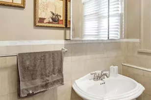 351 W Griggs Ave, Teaneck Township, NJ 07666 - Photo 29