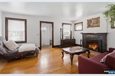 351 W Griggs Avenue, Teaneck Township, NJ 07666 - Photo 15