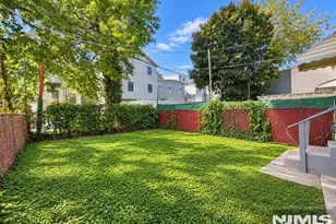 192 6th St, Newark, NJ 07107 - Photo 37