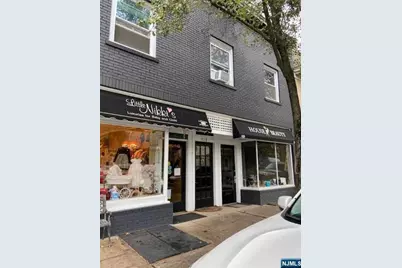618 N Maple Avenue 1 #1, Ho Ho Kus, NJ 07423 - Photo 1