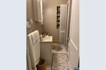 618 N Maple Avenue 1 #1, Ho Ho Kus, NJ 07423 - Photo 5