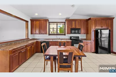 54 Fischer Avenue, Nutley, NJ 07110 - Photo 21