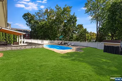 64 Spring Valley Road, Paramus, NJ 07652 - Photo 31