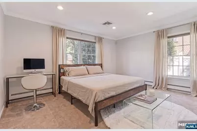 64 Spring Valley Road, Paramus, NJ 07652 - Photo 15