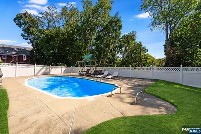 64 Spring Valley Road, Paramus, NJ 07652 - Photo 29