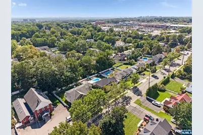 64 Spring Valley Road, Paramus, NJ 07652 - Photo 39
