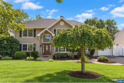 64 Spring Valley Road, Paramus, NJ 07652 - Photo 33
