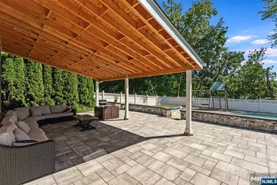 64 Spring Valley Road, Paramus, NJ 07652 - Photo 27