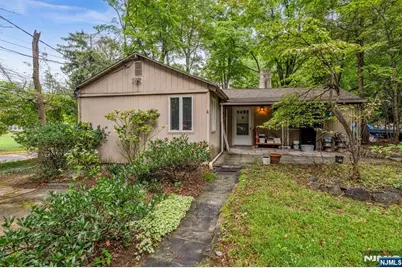 445 Paramus Road, Paramus, NJ 07652 - Photo 1