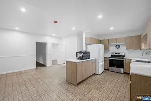 445 Paramus Rd, Paramus, NJ 07652 - Photo 3