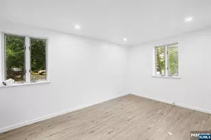 445 Paramus Rd, Paramus, NJ 07652 - Photo 15