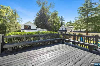 414 Franklin Avenue, Wyckoff Township, NJ 07481 - Photo 21