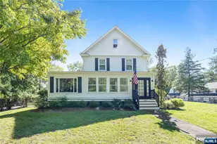 414 Franklin Ave, Wyckoff Township, NJ 07481 - Photo 1