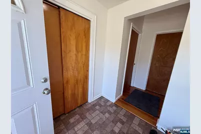 177 Phillips Avenue 2 #2, South Hackensack Township, NJ 07606 - Photo 15