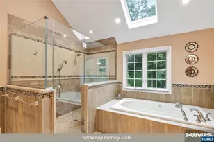 4 Moccasin Ct, Mahwah, NJ 07430 - Photo 25