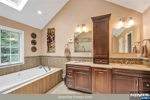 4 Moccasin Ct, Mahwah, NJ 07430 - Photo 27