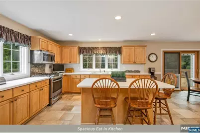 4 Moccasin Court, Mahwah, NJ 07430 - Photo 11