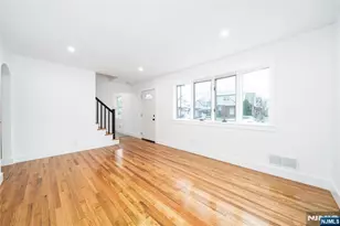 21 Mary St, Lodi, NJ 07644 - Photo 5