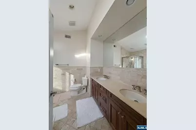253 Columbia Avenue C0253 #C0253, Cliffside Park, NJ 07010 - Photo 7