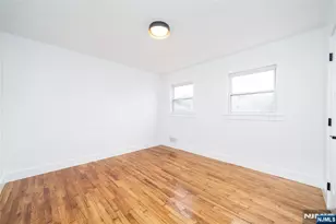 21 Mary St, Lodi, NJ 07644 - Photo 7
