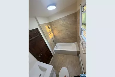 144 Palisade Avenue 2 #2, Garfield, NJ 07026 - Photo 13