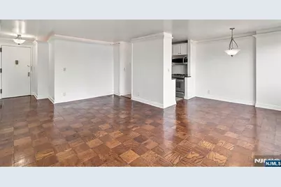 500 Central Avenue 514 #514, Union City, NJ 07087 - Photo 7