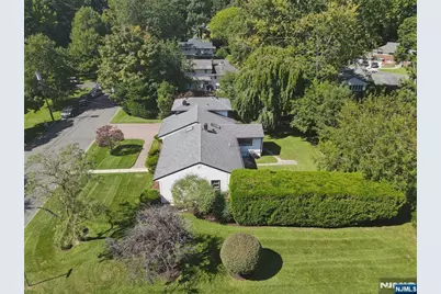 4 Marconi Street, Tenafly, NJ 07670 - Photo 41
