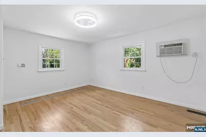 4 Marconi Street, Tenafly, NJ 07670 - Photo 35