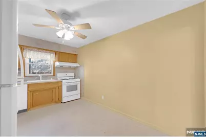 11 Burdette Place, Fairview, NJ 07022 - Photo 19
