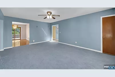 11 Burdette Place, Fairview, NJ 07022 - Photo 9