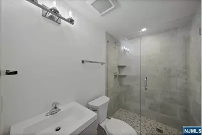 92 Franklin Street, Tenafly, NJ 07670 - Photo 19