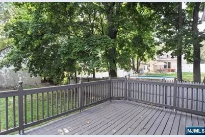 280-282 Seneca Place, Plainfield, NJ 07062 - Photo 23