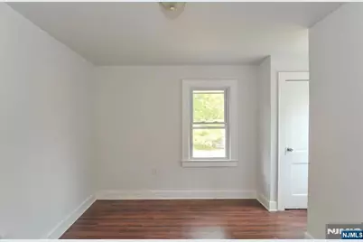 280-282 Seneca Place, Plainfield, NJ 07062 - Photo 13