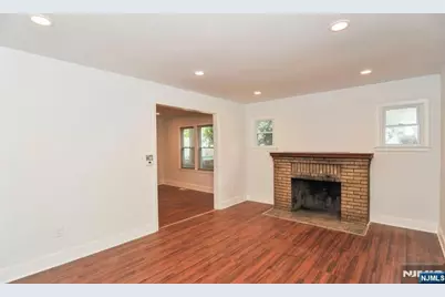 280-282 Seneca Place, Plainfield, NJ 07062 - Photo 3