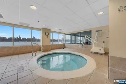 351 The Promenade 351 #351, Edgewater, NJ 07020 - Photo 25
