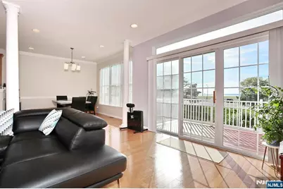 70 Shore Drive 22 #22, South Amboy, NJ 08879 - Photo 5