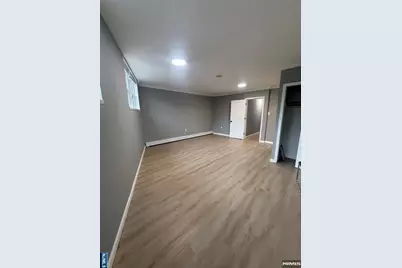 9066 Palisade Plaza Unit 2- Firs #unit 2- Firs, Cliffside Park, NJ 07010 - Photo 11