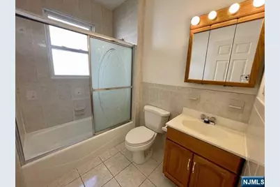 26-28 Spruce Street 1C #1C, Kearny, NJ 07032 - Photo 5
