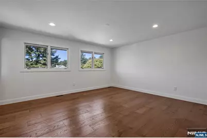 77 Sunset Court, Mahwah, NJ 07430 - Photo 9