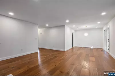 77 Sunset Court, Mahwah, NJ 07430 - Photo 5