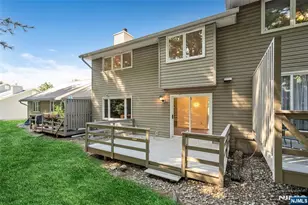 77 Sunset Ct, Mahwah, NJ 07430 - Photo 19