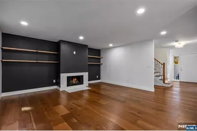 77 Sunset Court, Mahwah, NJ 07430 - Photo 7