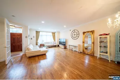 32 Candlewood Drive, Old Tappan, NJ 07675 - Photo 3