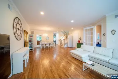 32 Candlewood Drive, Old Tappan, NJ 07675 - Photo 5