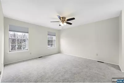 705 Pepperidge Road, Mahwah, NJ 07430 - Photo 17